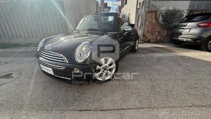 Usata Mini Cooper Cabriolet 116 CV (85 kW) 2006 Nero Cabrio