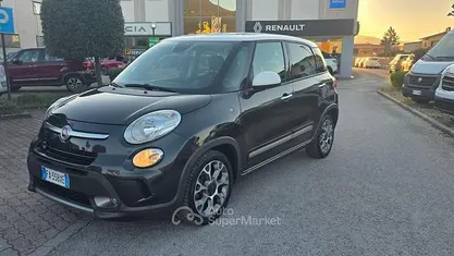 Usata Fiat 500L Trekking 105 CV (77 kW) 2015 Grigio chiaro Monovolume