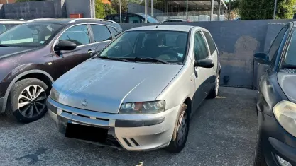 Usata Fiat Punto 60 CV (44 kW) 2002 Grigio Utilitaria