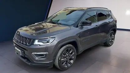 Grigio Usata 2020 Jeep Compass SUV | 19.900 € (Cara)
