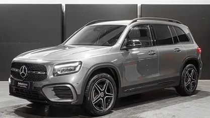 Grigio Nuova 2025 Mercedes GLB200 Advanced Plus SUV | 46.090 € (Buon prezzo)