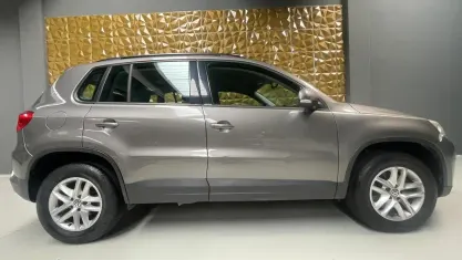Usata VW Tiguan Trendline 150 CV (110 kW) 2010 Grigio SUV