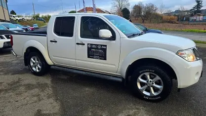 Usata Nissan Navara 190 CV (139 kW) 2014 Bianco Pick-up
