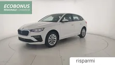 Bianco magnolia Nuova 2025 Skoda Scala Selection Due volumi | 21.400 € (Buon prezzo)