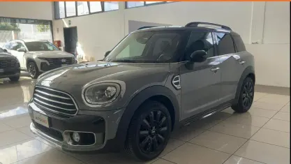 Usata Mini Countryman 150 CV (110 kW) 2019 Grigio SUV