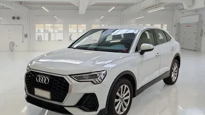 Usata Audi Q3 Sportback Business Plus 149 CV (109 kW) 2022 Bianco SUV