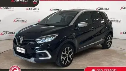 Usata Renault Captur 90 CV (66 kW) 2019 Nero SUV