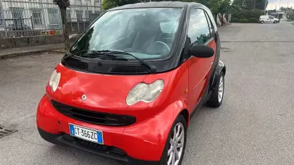 Usata Smart ForTwo Coupé Pure 61 CV (44 kW) 2005 Rosso Coupé