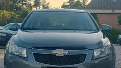 Grigio Usata 2010 Chevrolet Cruze LT Tre volumi | 2500 € (Buon prezzo)