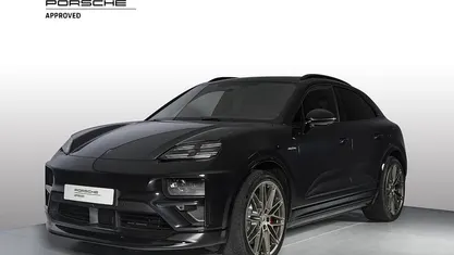 Usata Porsche Macan Turbo 469 kW (639 CV) 2024 Nero jet metallizzato SUV