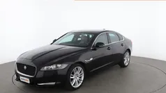 Nero Usata 2016 Jaguar XF Prestige Tre volumi | 15.699 € (Buon prezzo)