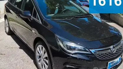 Usata Opel Astra 110 CV (80 kW) 2019 Nero Station wagon