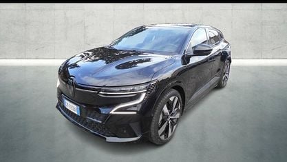 Begagnad Renault Megane E-Tech Techno 161 kW (220 HK) 2023 Svart Sedan