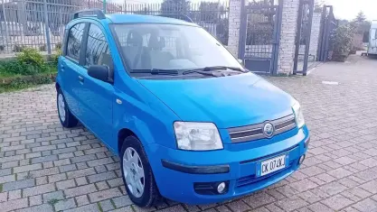 Usata Fiat Panda Dynamic 60 CV (44 kW) 2004 Bluazzurro Utilitaria