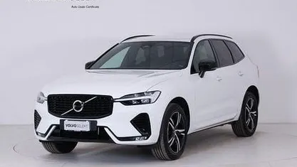 Bianco Usata 2021 Volvo XC60 R-Design SUV | 34.900 € (Molto cara)
