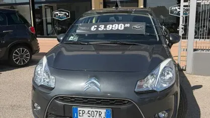 Usata Citroën C3 73 CV (53 kW) 2013 Bluazzurro Berlina