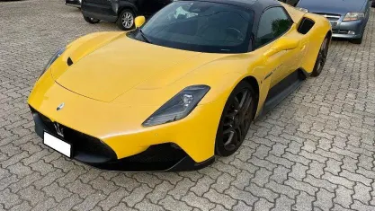 Usata Maserati MC20 630 CV (463 kW) 2024 Giallo Coupé