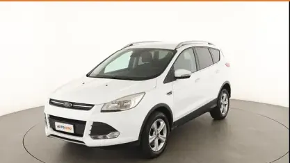 Usata Ford Kuga S 120 CV (88 kW) 2015 Bianco SUV