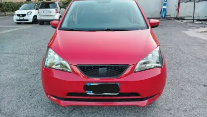 Usata Seat Mii Reference 68 CV (50 kW) 2014 Rosso Utilitaria