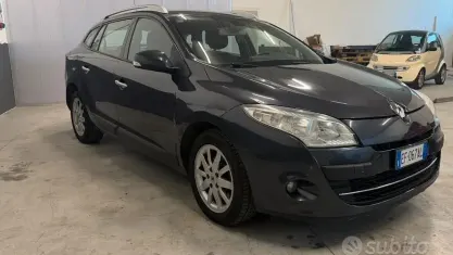 Usata Renault Mégane GrandTour 131 CV (96 kW) 2010 Grigio Station wagon
