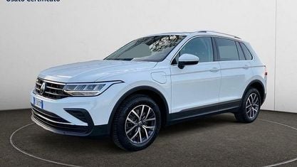 Używany VW Tiguan Life 245 KM (180 kW) 2021 Other SUV