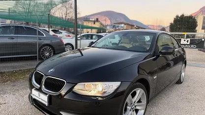 Usata BMW 320 184 CV (135 kW) 2013 Nero Coupé