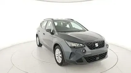 Usata Seat Arona Style 95 CV (69 kW) 2024 Grigio SUV
