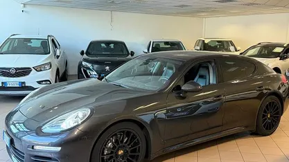 Usata Porsche Panamera 300 CV (220 kW) 2015 Grigio Utilitaria