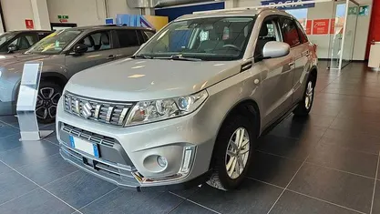 Usata Suzuki Vitara Cool 111 CV (81 kW) 2019 SUV