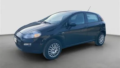 Usata Fiat Punto Street 70 CV (51 kW) 2017 Utilitaria