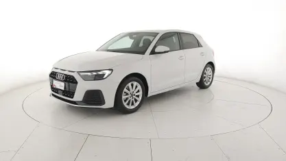 Usata Audi A1 Sportback Business 116 CV (85 kW) 2025 Bianco ghiacciaio metallizzato Utilitaria