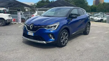 Usata Renault Captur Techno 143 CV (105 kW) 2023 Bianco SUV