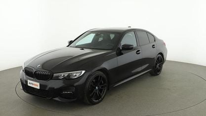 Usado BMW 318 M Sport 150 HP (110 kW) 2021 Preto Sedan