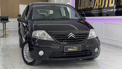 Usata Citroën C3 Exclusive 73 CV (53 kW) 2005 Gray Berlina