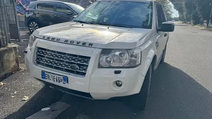 Bianco Usata 2010 Land Rover Freelander 2 SUV | 3900 €