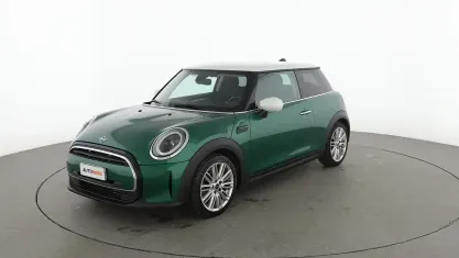 Occasion Mini Cooper Essential 136 ch (100 kW) 2023 Vert Citadine