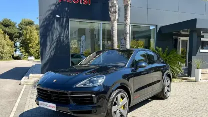 Usata Porsche Cayenne 340 CV (250 kW) 2021 Blu/azzurro SUV