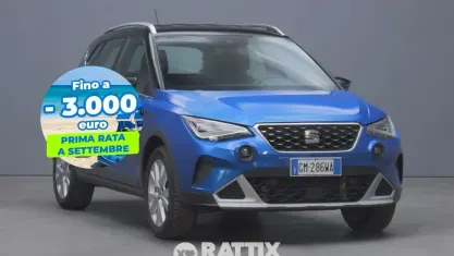 Usata Seat Arona Xperience 110 CV (80 kW) 2023 Blu zaffiro nero midnight SUV