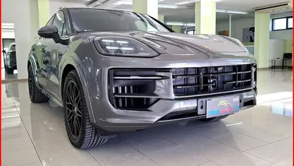 Usata Porsche Cayenne 476 CV (350 kW) 2026 SUV