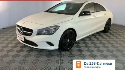 Usata Mercedes CLA200 136 CV (100 kW) 2017 Bianco Berlina