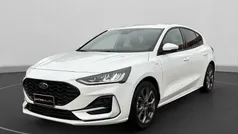Bianco Usata 2023 Ford Focus ST-Line Tre volumi | 21.000 € (Buon prezzo)
