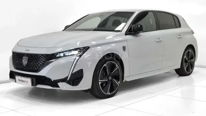 Usata Peugeot 308 GT 114 kW (156 CV) 2023 Bianco okenite Berlina