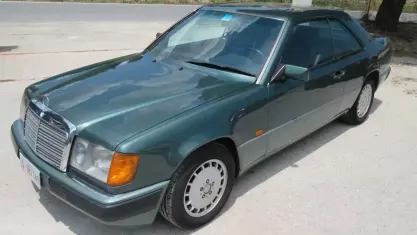 Usata Mercedes 300 231 CV (169 kW) 1991 Verde Coupé