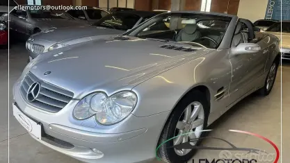 Usata Mercedes SL350 245 CV (180 kW) 2004 Argento Cabrio