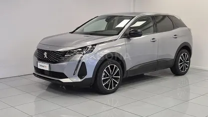 Usata Peugeot 3008 Allure 131 CV (96 kW) 2022 SUV
