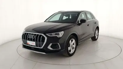 Usata Audi Q3 Advanced 150 CV (110 kW) 2021 Nero metallizzato SUV