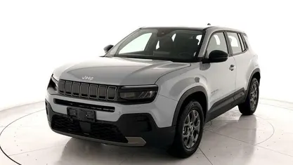 Usata Jeep Avenger Longitude 100 CV (73 kW) 2025 SUV