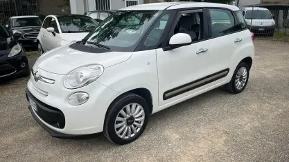 Usata Fiat 500L Lounge 80 CV (58 kW) 2016 Bianco Monovolume