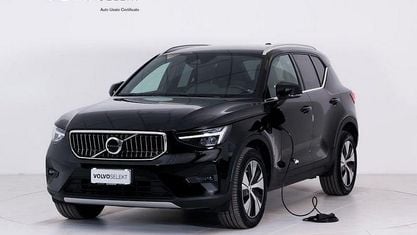 Usado Volvo XC40 Core 155 CV (114 kW) 2022 Negro SUV