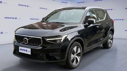 Gebraucht Volvo XC40 Core 211 PS (155 kW) 2022 Schwarz SUV